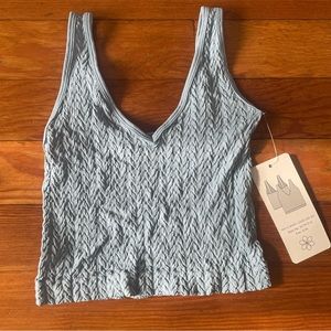 NWT aura blue cropped tank top